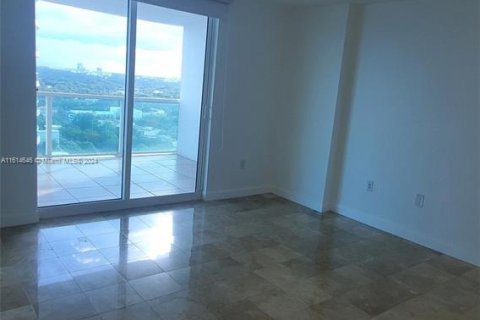 Condominio en venta en Miami, Florida, 1 dormitorio, 73.49 m2 № 1236694 - foto 11