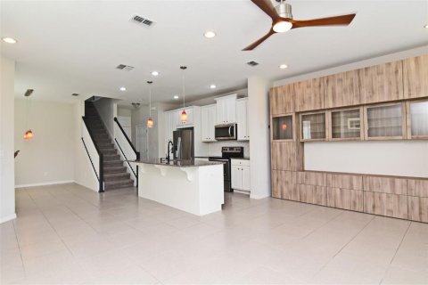 Touwnhouse à vendre à Orlando, Floride: 3 chambres, 161.84 m2 № 1353460 - photo 10