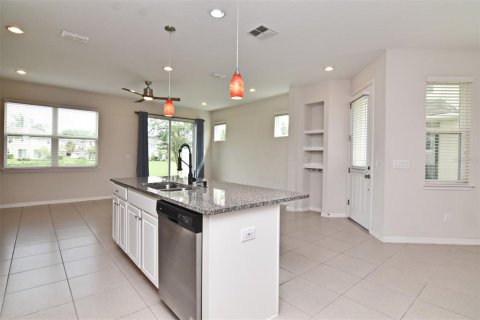 Touwnhouse à vendre à Orlando, Floride: 3 chambres, 161.84 m2 № 1353460 - photo 15