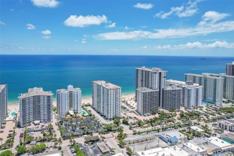 Condo in Fort Lauderdale, Florida, 2 bedrooms  № 1224897 - photo 14