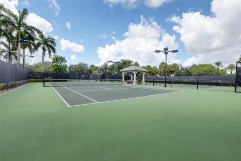 Casa en venta en Parkland, Florida, 5 dormitorios, 339.28 m2 № 1222782 - foto 10