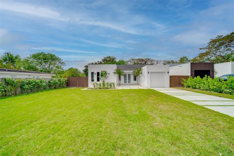 Villa ou maison à vendre à El Portal, Floride: 4 chambres № 1044644 - photo 3
