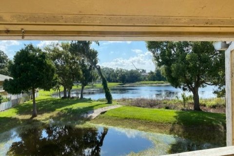 Adosado en venta en Land O' Lakes, Florida, 2 dormitorios, 95.88 m2 № 1322969 - foto 10