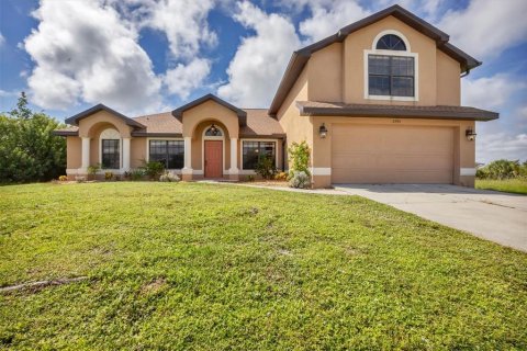 Villa ou maison à vendre à Port Charlotte, Floride: 5 chambres, 282.05 m2 № 1360884 - photo 7