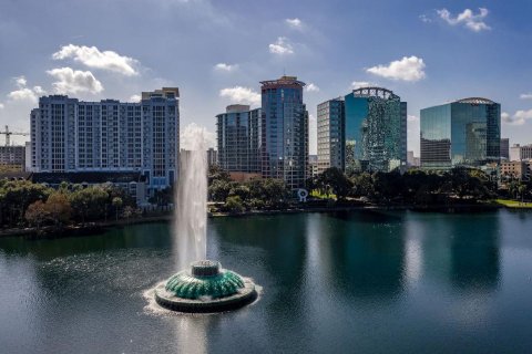 Condo in Orlando, Florida, 1 bedroom  № 1369925 - photo 18