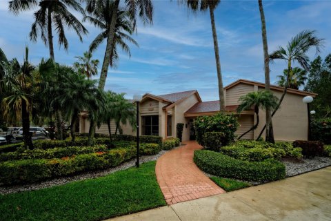 Copropriété à vendre à Pompano Beach, Floride: 2 chambres, 90.86 m2 № 1079289 - photo 12