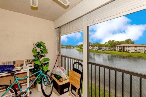 Condominio en venta en Tamarac, Florida, 2 dormitorios, 108.7 m2 № 1225967 - foto 21