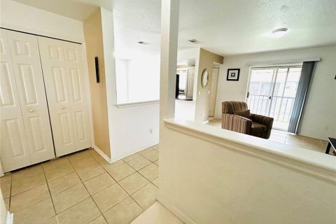 Condominio en venta en Orlando, Florida, 2 dormitorios, 81.38 m2 № 1044435 - foto 3