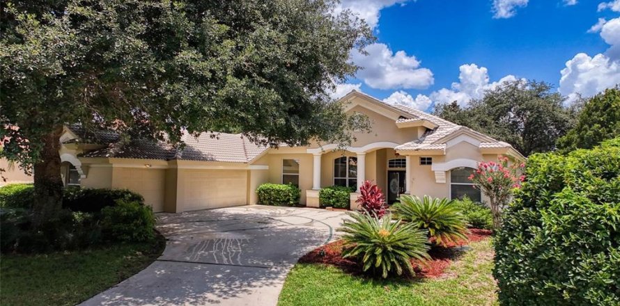 Villa ou maison à Dade City, Floride 4 chambres, 256.6 m2 № 1260820