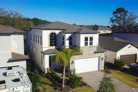 Casa en venta en Kissimmee, Florida, 5 dormitorios, 310.76 m2 № 1261148 - foto 1