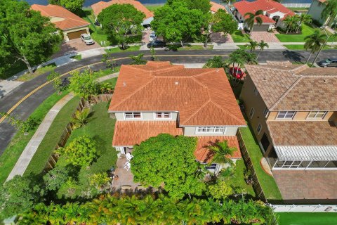 Villa ou maison à vendre à Miramar, Floride: 4 chambres, 297.66 m2 № 1227002 - photo 4