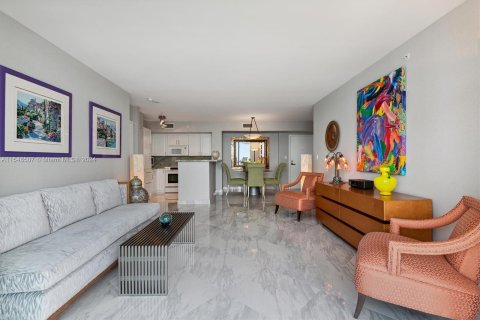 Copropriété à vendre à Miami Beach, Floride: 2 chambres, 101.26 m2 № 1059378 - photo 4