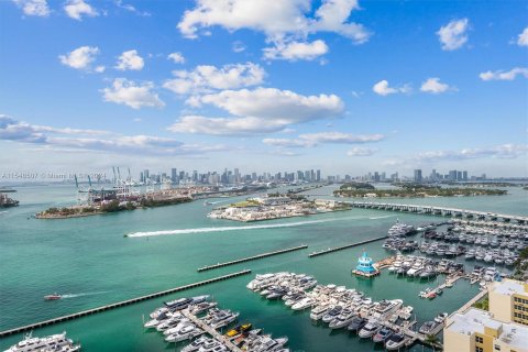 Condominio en venta en Miami Beach, Florida, 2 dormitorios, 101.26 m2 № 1059378 - foto 22