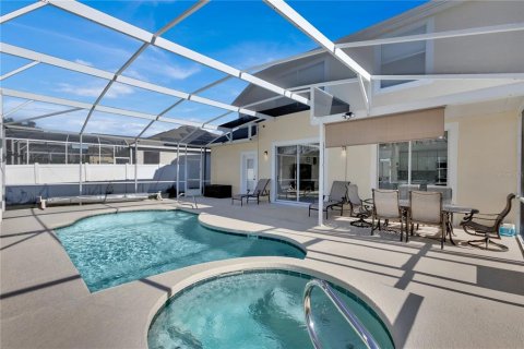 Villa ou maison à vendre à Davenport, Floride: 5 chambres, 257.53 m2 № 1374414 - photo 2