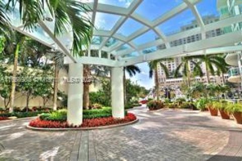 Condo in Fort Lauderdale, Florida, 2 bedrooms  № 1385950 - photo 28