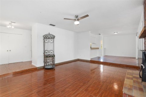 Villa ou maison à vendre à Ocala, Floride: 4 chambres, 153.29 m2 № 1425692 - photo 9