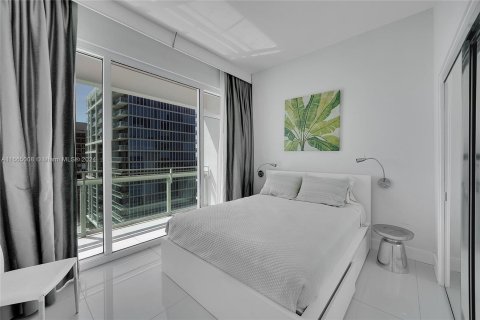 Condo in Miami Beach, Florida, 2 bedrooms  № 1386036 - photo 27