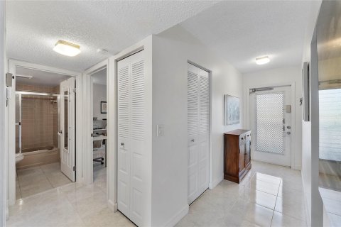 Condominio en venta en Margate, Florida, 2 dormitorios, 92.9 m2 № 1073917 - foto 23