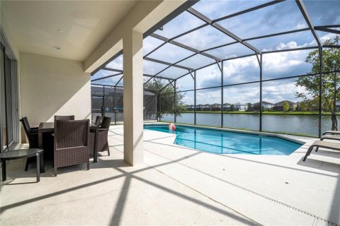 Villa ou maison à vendre à Kissimmee, Floride: 5 chambres, 282.61 m2 № 1334357 - photo 21