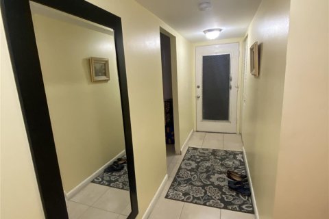 Condominio en venta en Lauderdale Lakes, Florida, 2 dormitorios, 89.19 m2 № 1061068 - foto 12