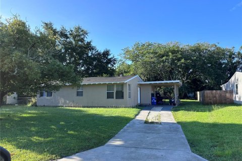 Casa en venta en Sanford, Florida, 2 dormitorios, 90.58 m2 № 1342208 - foto 1