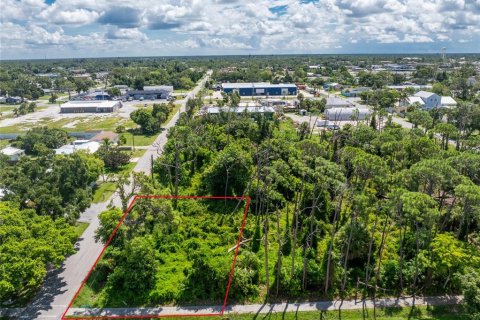 Terreno en venta en Englewood, Florida № 1334748 - foto 6