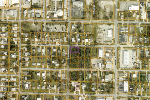 Terreno en venta en Englewood, Florida № 1334748 - foto 13