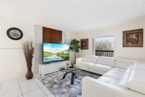 Copropriété à vendre à Coconut Creek, Floride: 2 chambres, 88.72 m2 № 1352155 - photo 5