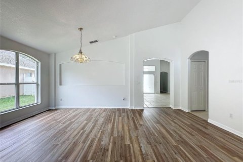 Villa ou maison à vendre à Kissimmee, Floride: 4 chambres, 181.81 m2 № 1356477 - photo 10