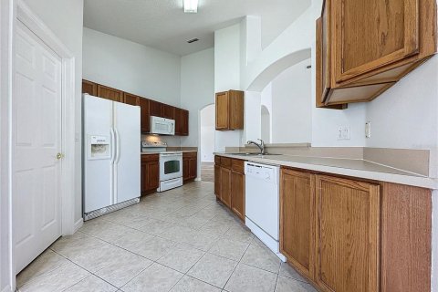 Villa ou maison à vendre à Kissimmee, Floride: 4 chambres, 181.81 m2 № 1356477 - photo 13