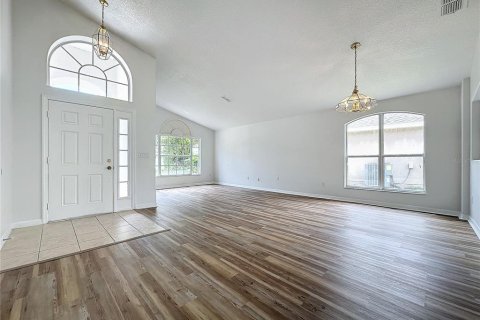 Villa ou maison à vendre à Kissimmee, Floride: 4 chambres, 181.81 m2 № 1356477 - photo 2