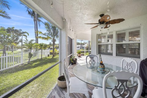 Villa ou maison à vendre à Hutchinson Island South, Floride: 3 chambres, 186.55 m2 № 1076822 - photo 19