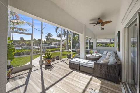 Casa en venta en Hutchinson Island South, Florida, 3 dormitorios, 186.55 m2 № 1076822 - foto 18