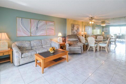 Copropriété à vendre à Dania Beach, Floride: 2 chambres, 110.55 m2 № 1328984 - photo 6