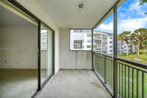 Condominio en venta en Weston, Florida, 2 dormitorios, 113.34 m2 № 1059761 - foto 28