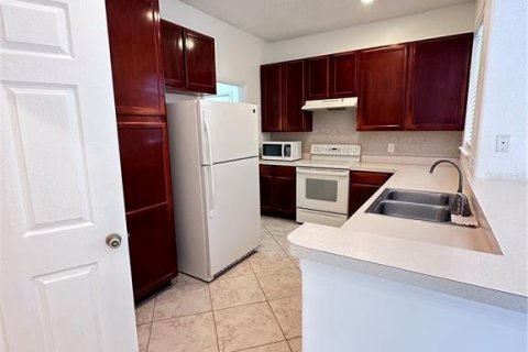 Townhouse in Orlando, Florida 3 bedrooms, 163.14 sq.m. № 1030552 - photo 6