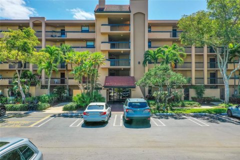 Copropriété à vendre à Delray Beach, Floride: 2 chambres, 109.16 m2 № 1059721 - photo 1