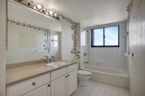 Condominio en venta en Aventura, Florida, 3 dormitorios, 169.08 m2 № 1040127 - foto 26