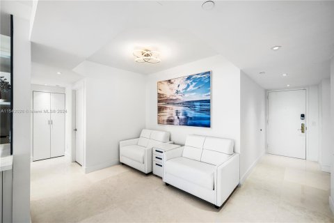 Condo in Miami Beach, Florida, 2 bedrooms  № 1039917 - photo 7