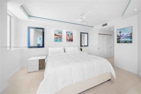 Copropriété à vendre à Miami Beach, Floride: 2 chambres, 138.42 m2 № 1039917 - photo 15