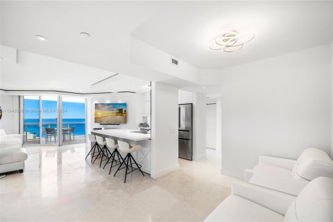 Copropriété à vendre à Miami Beach, Floride: 2 chambres, 138.42 m2 № 1039917 - photo 4