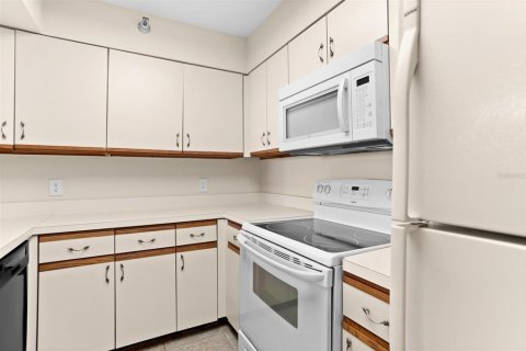 Condominio en venta en Clearwater, Florida, 2 dormitorios, 99.41 m2 № 1064698 - foto 7