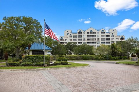Condo in Clearwater, Florida, 2 bedrooms  № 1064698 - photo 1