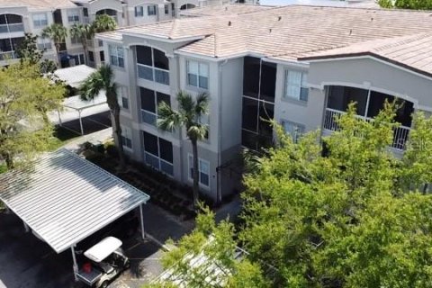 Condominio en venta en Kissimmee, Florida, 3 dormitorios, 151.8 m2 № 1064620 - foto 1