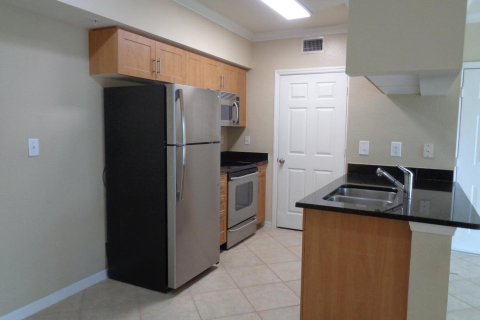 Condo in West Palm Beach, Florida, 1 bedroom  № 1071280 - photo 6