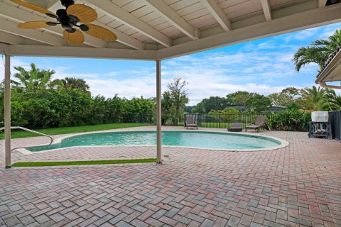 Villa ou maison à vendre à Coral Springs, Floride: 4 chambres, 195.09 m2 № 1073876 - photo 8