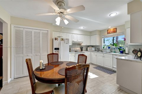 Villa ou maison à vendre à Palm City, Floride: 3 chambres, 156.26 m2 № 1058060 - photo 21
