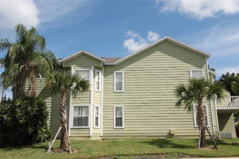 Condo in Kissimmee, Florida, 3 bedrooms  № 1340027 - photo 1