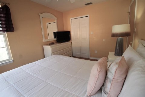 Condo in Kissimmee, Florida, 3 bedrooms  № 1340027 - photo 15