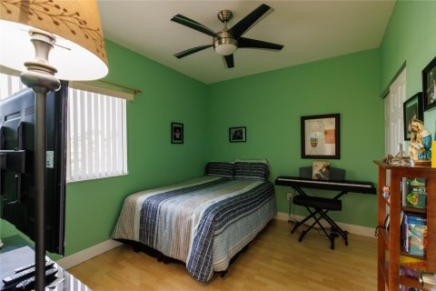 Condo in Tamarac, Florida, 2 bedrooms  № 1050036 - photo 7